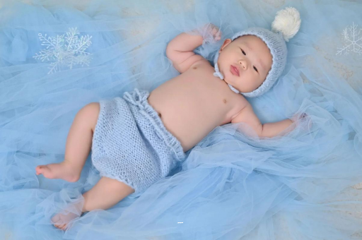 霍邱摸孕妇肚子沾喜气